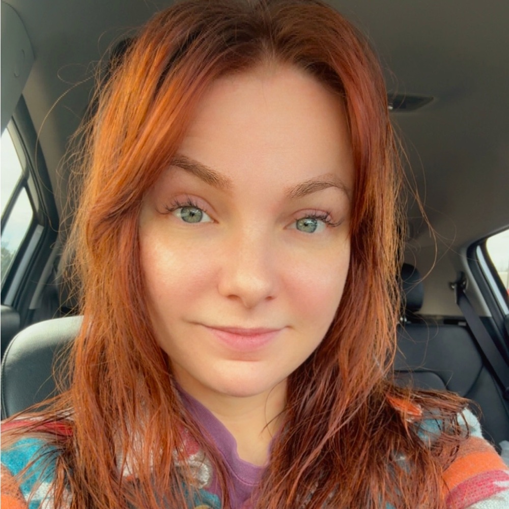 Meet your Posher, Liz